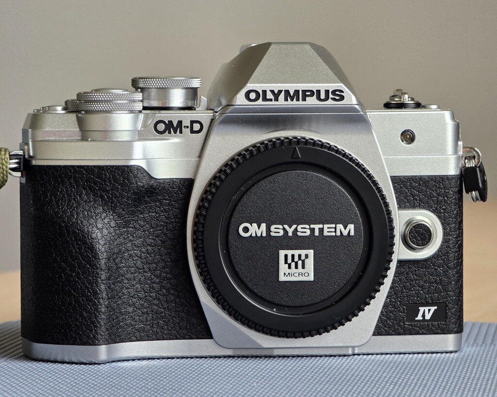 Olympus E-M10 Mark IV